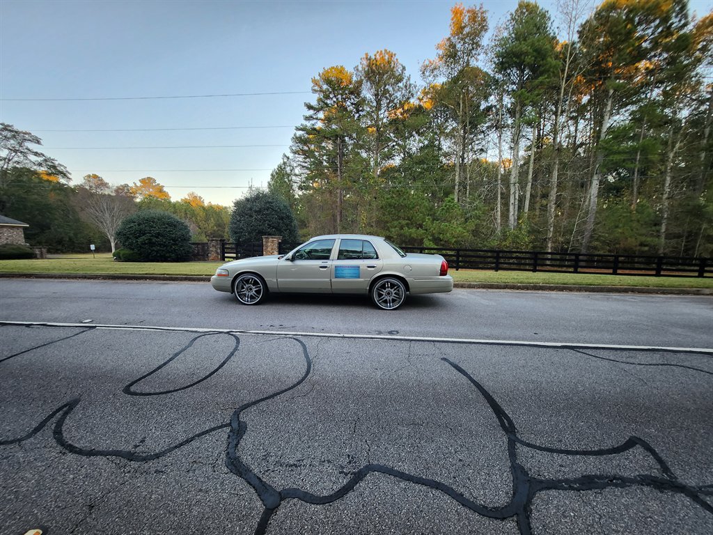 2005 Mercury Grand Marquis LS's photo